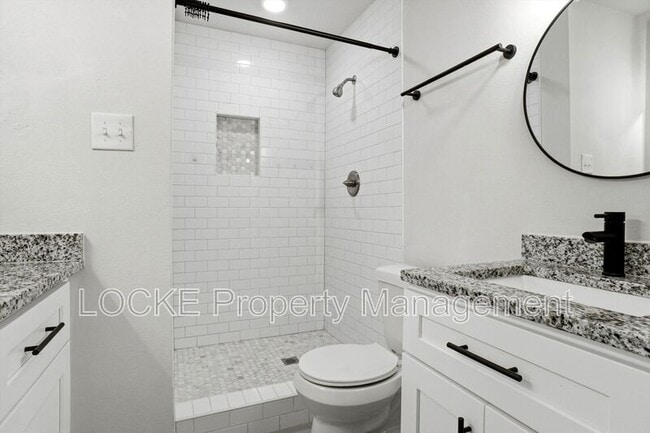 Building Photo - 209 Westfork Dr