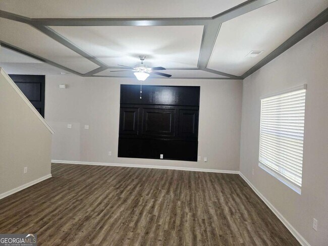 Building Photo - 213 N Fortune Way