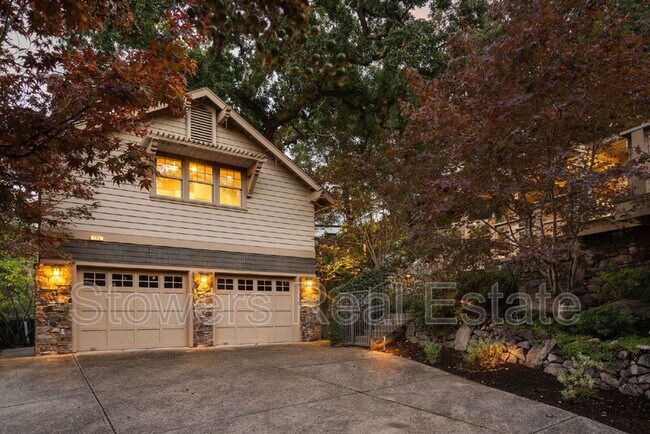 Building Photo - 775 Kirkcrest Rd