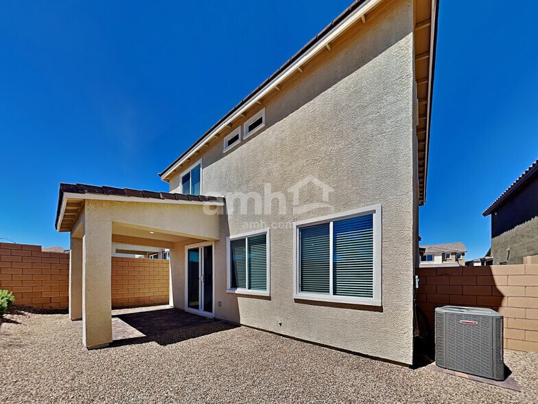 Building Photo - 8841 Tiger Tooth Ave