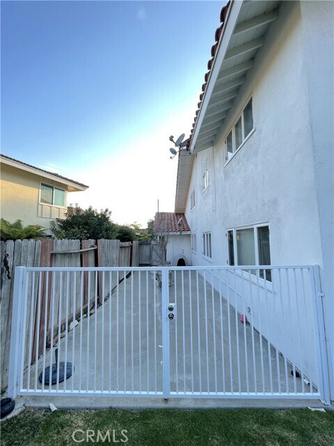 Building Photo - 29404 Seaspray Dr