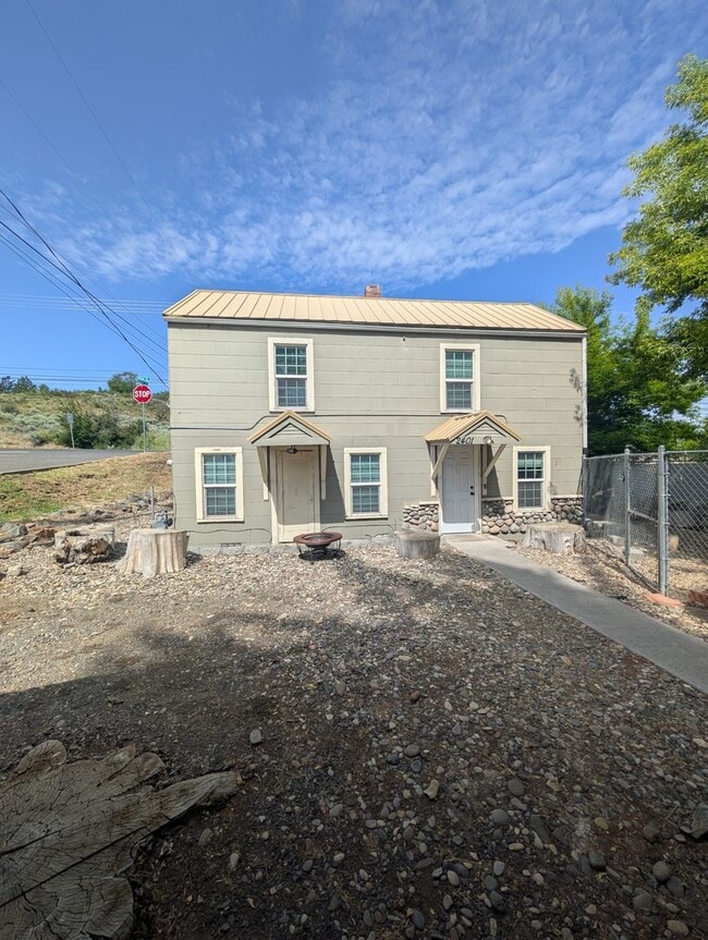Primary Photo - 2 Bedroom 1 Bath- Home