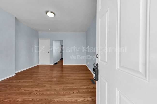 Building Photo - 1803 S 6th St