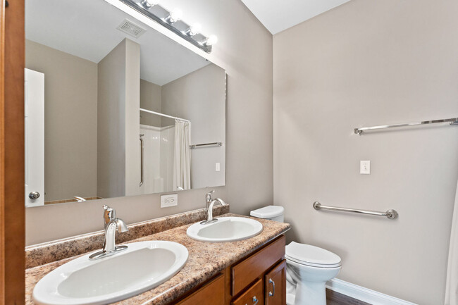 Building Photo - 302 Millbridge Dr