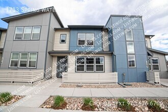 Building Photo - Gorgeous Townhome at Victory Ridge!