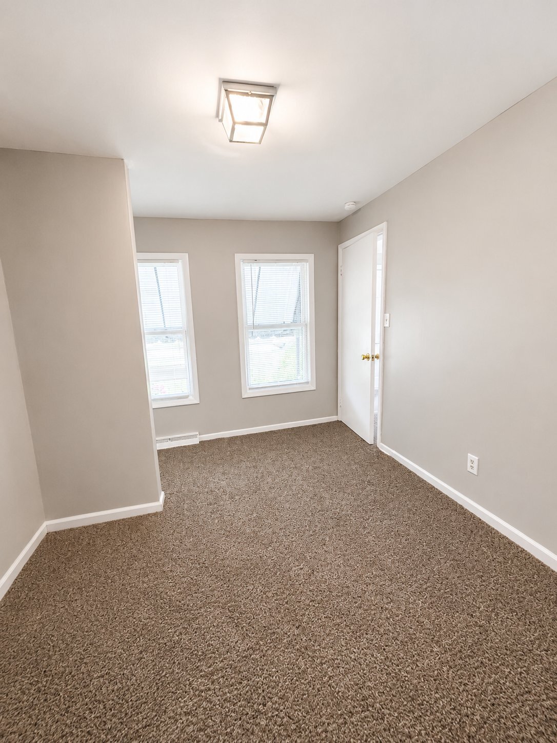 Building Photo - 23 W Burdick St