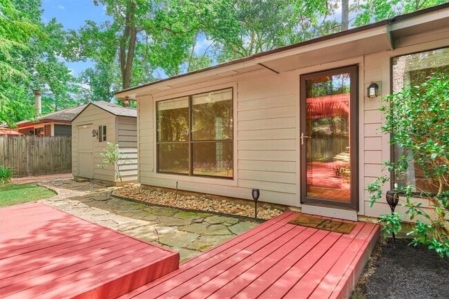 Building Photo - 50 S Circlewood Glen
