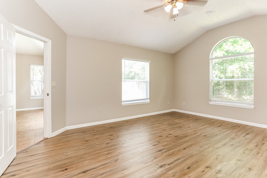 Building Photo - 1157 Brookwood Bluff Rd E