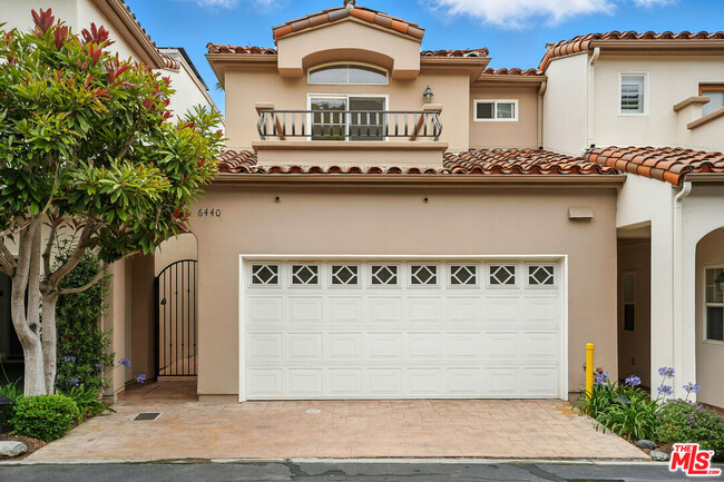 Building Photo - 6440 Lunita Rd