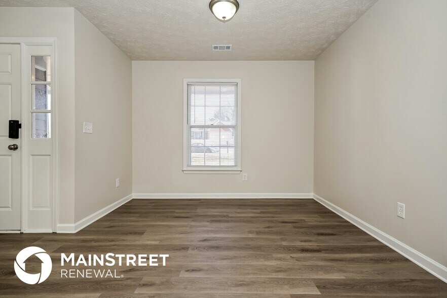 Building Photo - 25 Willow Tree Terrace