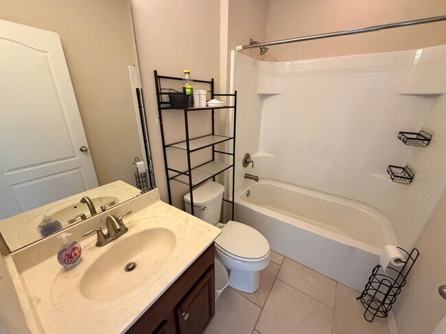 Building Photo - Conveniently Located 3BR Home in Port Orange Plantation