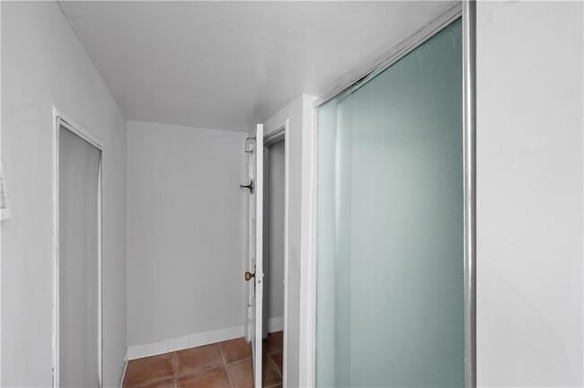 Building Photo - 742 Charles Allen Dr NE