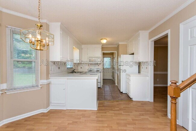 Building Photo - 408 Hunters Ridge Dr