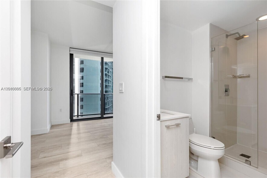 Building Photo - 55 SW 9th St