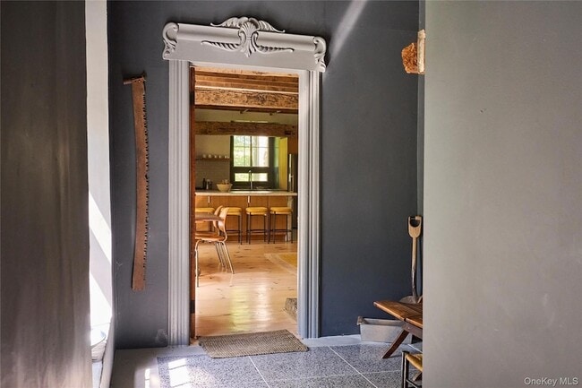 Building Photo - 1883 NY-213