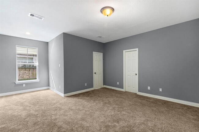 Building Photo - 7638 Bronze Trail Dr