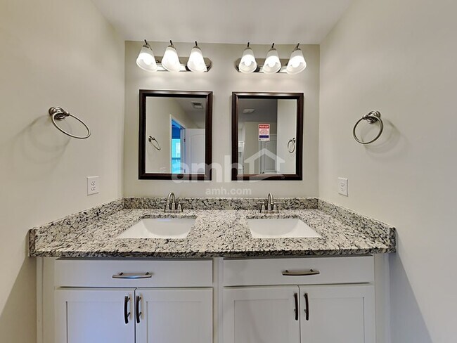 Building Photo - 7039 Berkswell Dr