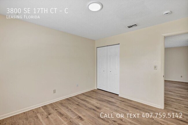 Building Photo - 3800 SE 17th Ct