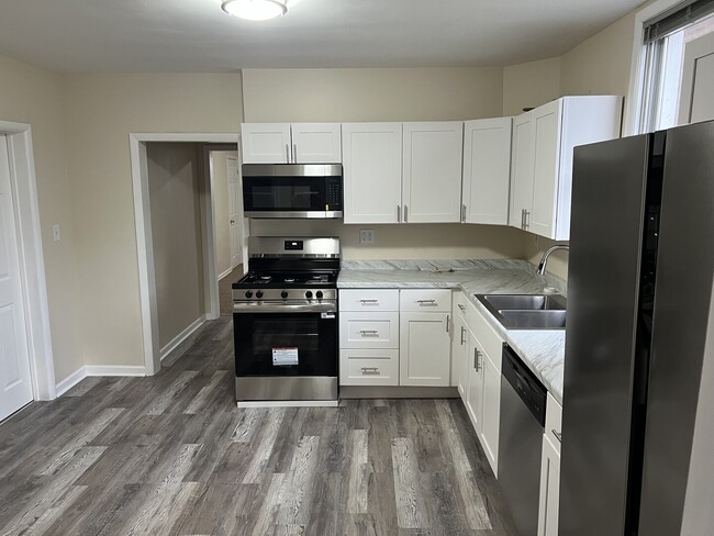 Primary Photo - 3122 Oak Park Ave