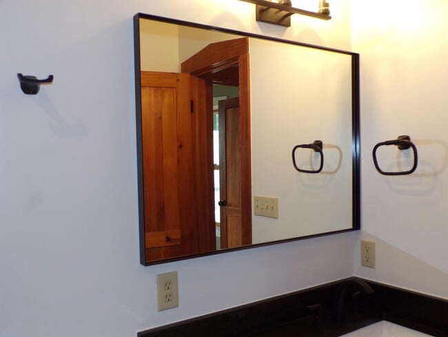 Building Photo - 1301 Pecan Valley Dr