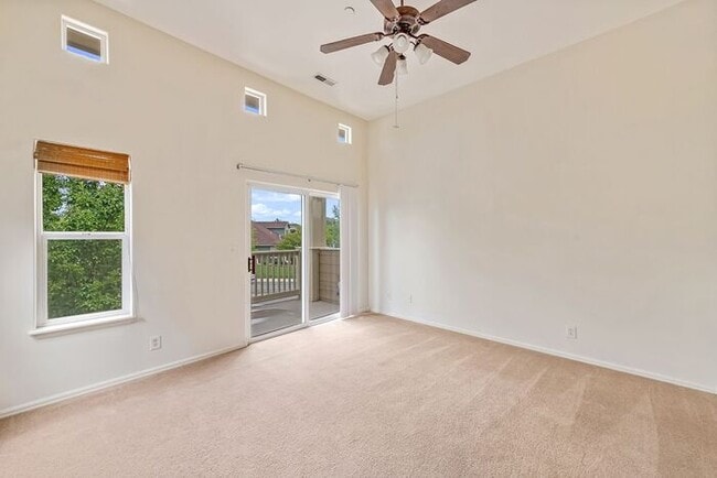 Building Photo - Modern 3-Bedroom North-End Condo Near Canyon View Park & Mesa Mall