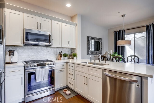 Building Photo - 5040 E Hunsford Dr
