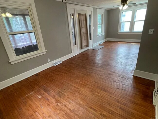 Building Photo - 1708 Carney Ave