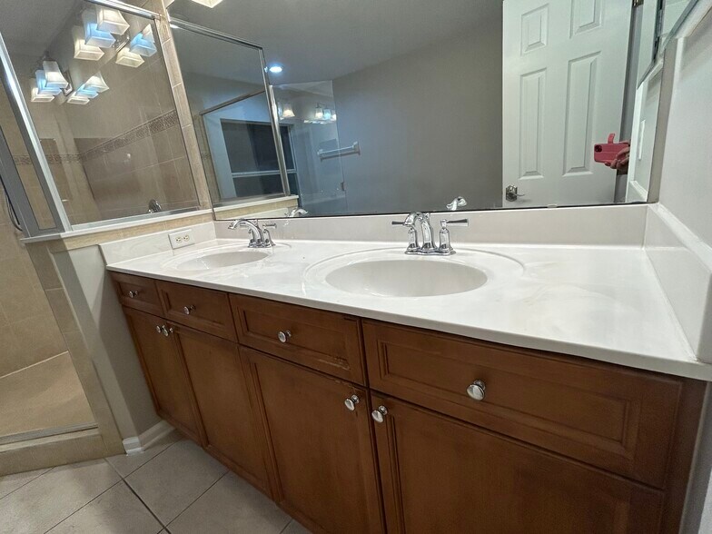 Master Bathroom - 269 Porta Rosa Cir