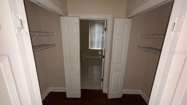 Building Photo - 7181 Regina Way