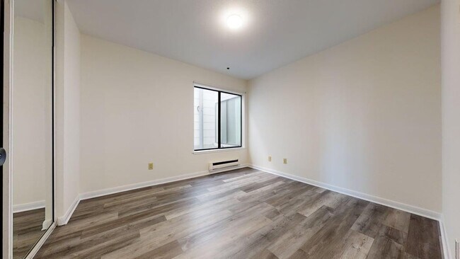 Building Photo - 1799 22nd Ave