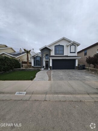 Building Photo - 12661 Paseo Rosannie Ave
