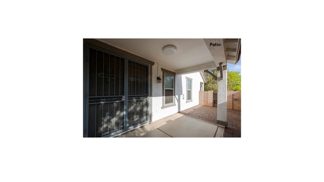 Building Photo - 2728 N Saramano Ln