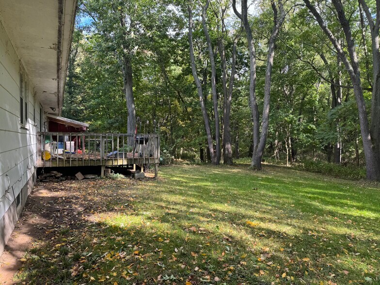 Building Photo - 8244 Lake Street Ext