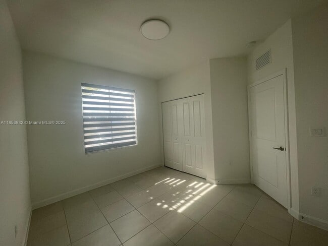 Building Photo - 23390 SW 127th Ct