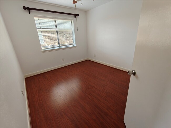 Building Photo - 3446 Mimosa Way