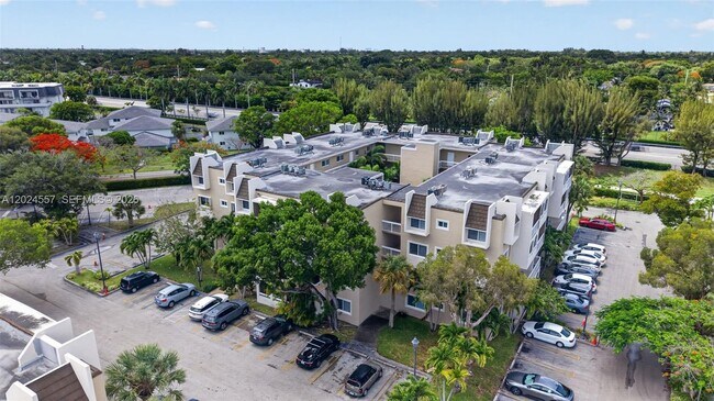 Building Photo - 7920 Camino Real