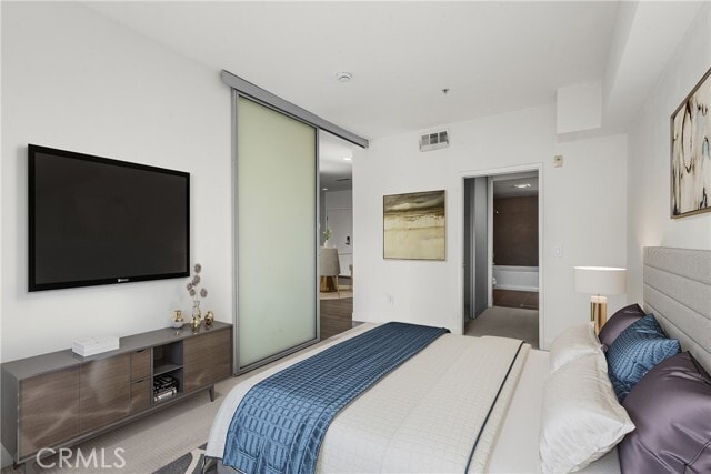 Building Photo - 1234 Wilshire Blvd