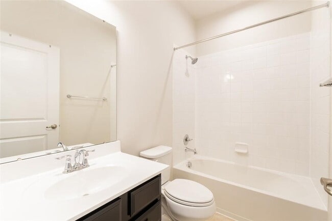 Building Photo - Glissadeln