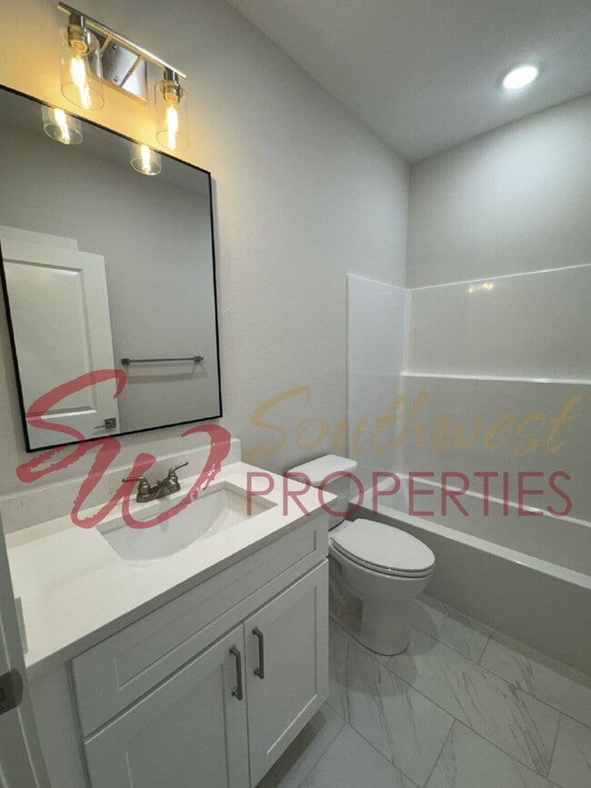 Building Photo - Upgrade your living experience across from campus! 3 bedroom 3.5 bath!