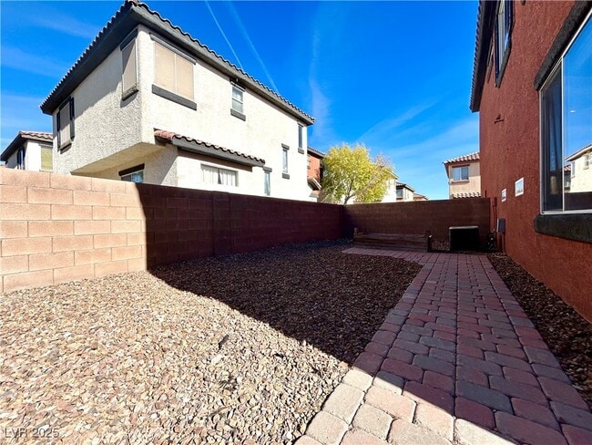 Building Photo - 3786 Corpolo Ave