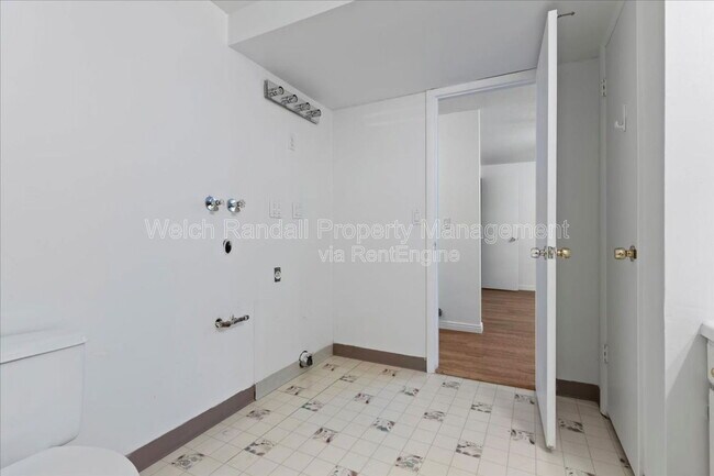 Building Photo - 632 W 1600 N