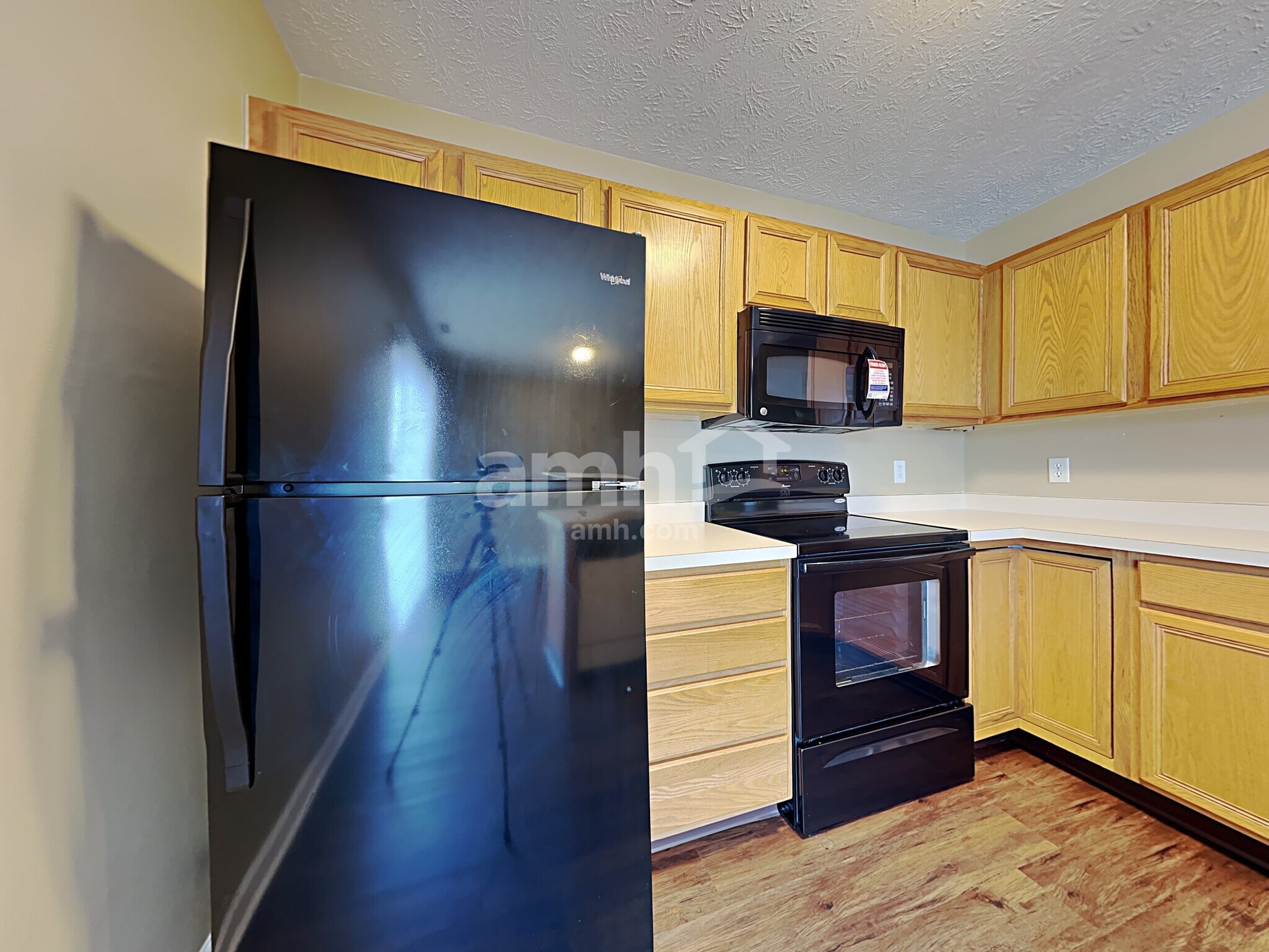 Building Photo - 3725 Waterbridge Ln