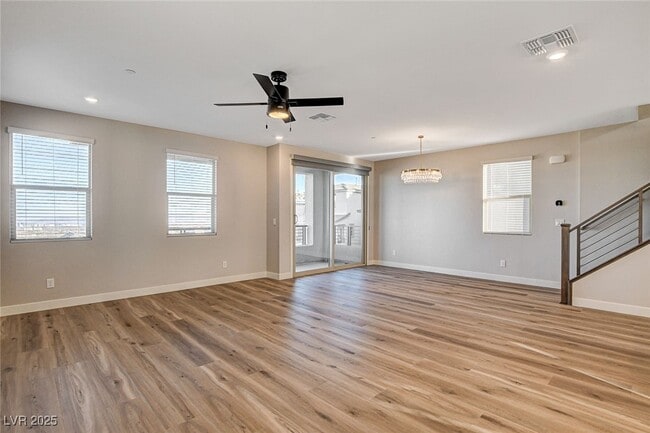 Building Photo - 1494 Bat Hawk St