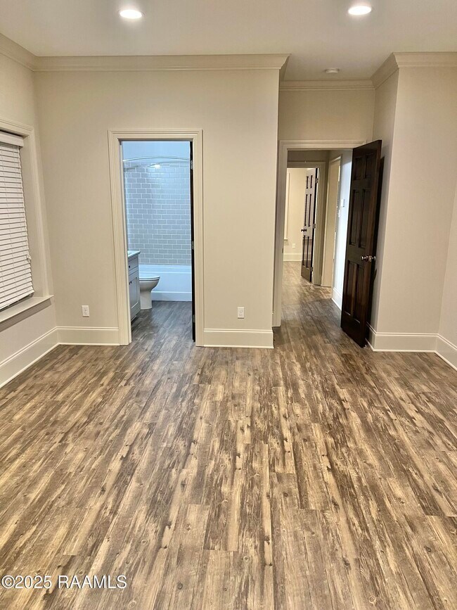 Building Photo - 1317 Creighton Broussard Rd