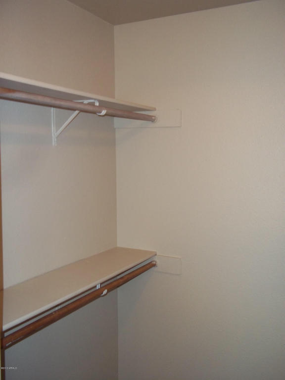 Building Photo - 2 Bedroom Condo in Great South Phoenix Location!