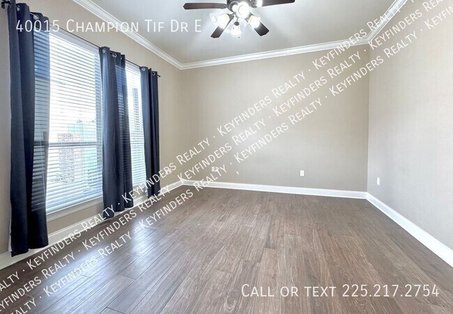 Building Photo - 40015 Champion Tif Dr E