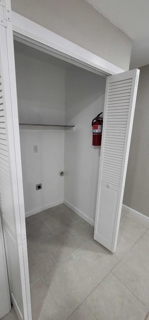 Building Photo - 3031 Findley Ave