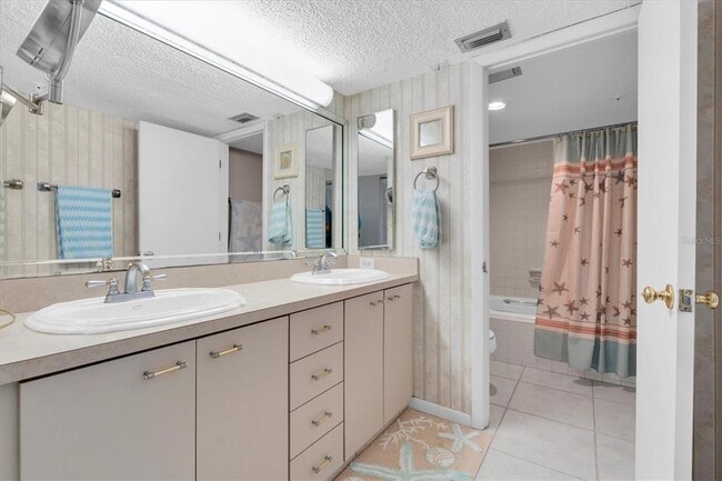 Building Photo - 14950 Gulf Blvd