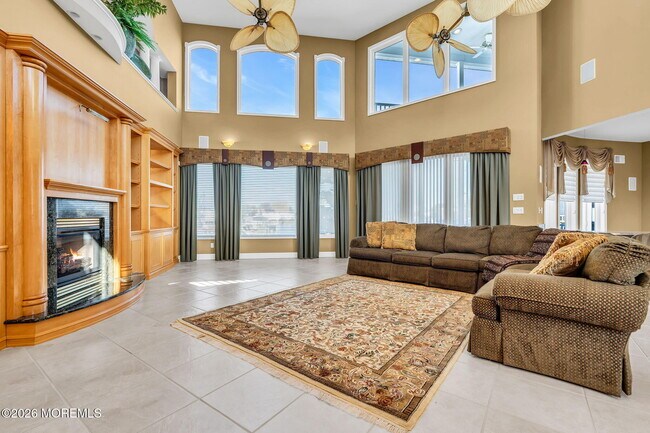 Building Photo - 3110 Windsor Ave