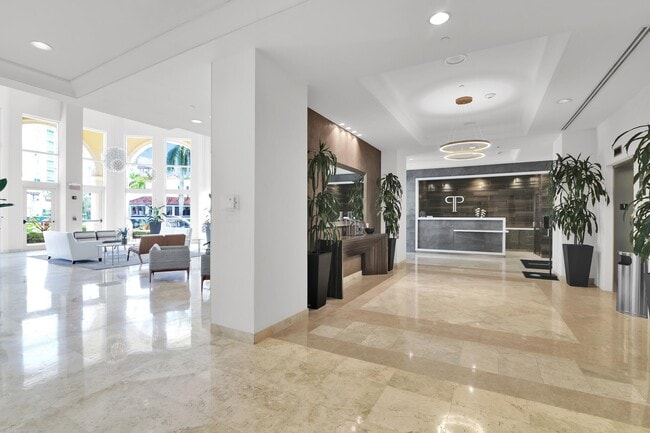 Building Photo - 99 SE Mizner Blvd